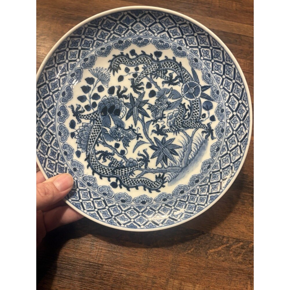 Antique 19th century Chinese blue and white dragon porcelain 6 inch plate.